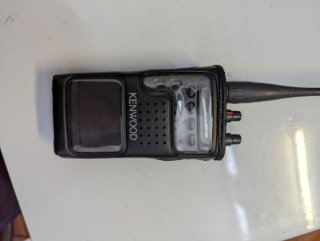 Kenwood TH-42E Transceptor FM