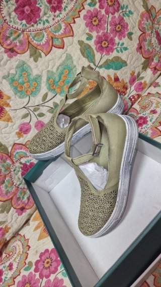 Botines de cuero suave con cierre de tobillo
