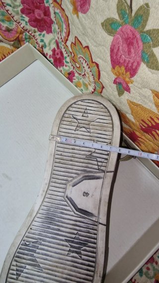 Botines de cuero suave con cierre de tobillo