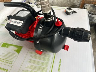 Lote bombas y motores de agua