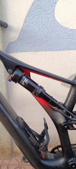 Bicicleta de Montaña de 29 carbono Specialized