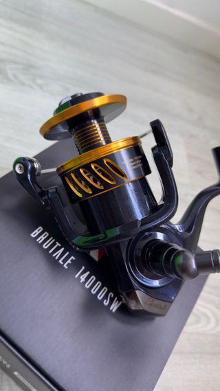 Carrete Teklon Brutale 14000 SW