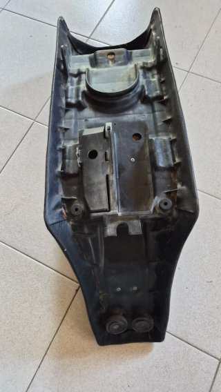 Asiento Yamaha DT 80 Aire Negro