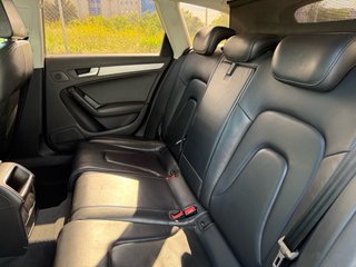 Audi A4 Allroad 2012