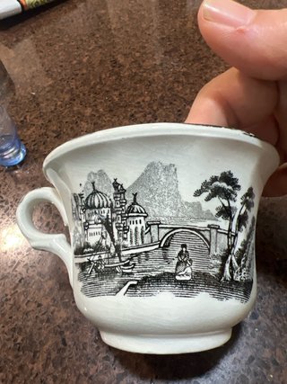 Taza La Cartuja Pickman Escena Antigua