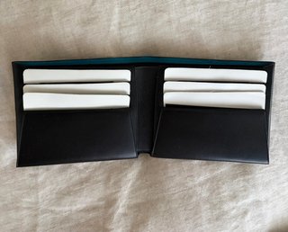 Cartera tarjetero cuero negro Purificación García