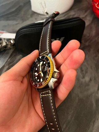 Reloj Seiko Automático GMT Marrón