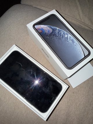iPhone XR Negro roto