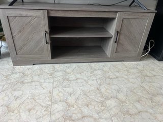 Mueble TV madera gris y marrón