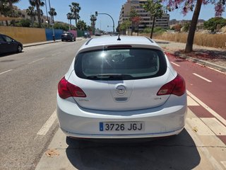 Opel Astra 1.6 CDTi 2015