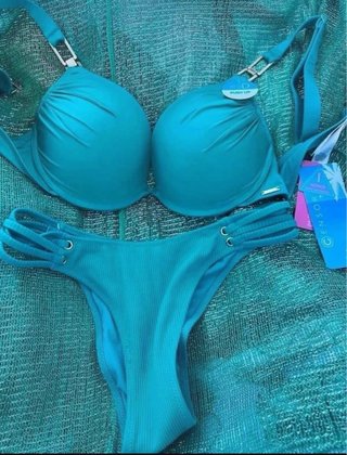Bikini verde braga xs/s parte arriba 95D