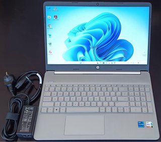 HP Laptop 15s Core i5 12GB RAM 1TB SSD