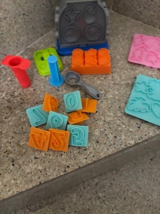 Set de plastilina con moldes y accesorios