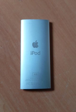 Apple iPod Nano Plata
