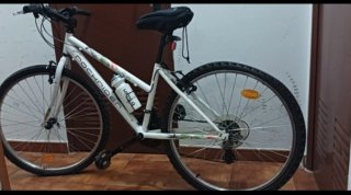 Bicicleta Rockrider Blanca