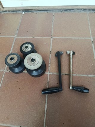 Winche Lewmar 8 Single Speed y Manivela