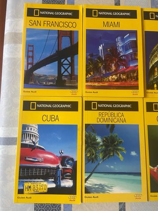 PACK DE GUIAS DE VIAJES: 12 guías diferentes.