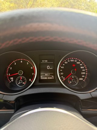 Volkswagen Golf GTI 2011