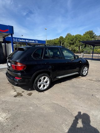BMW X5 2011