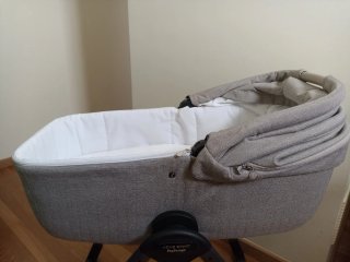 Capazo minicuna Pegperego