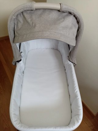 Capazo minicuna Pegperego