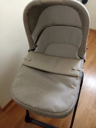 Capazo minicuna Pegperego