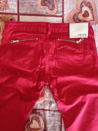 Pantaloni rossi da donna Uniform