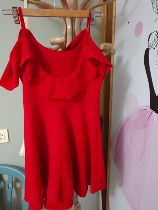 Vestido corto rojo volantes talla S