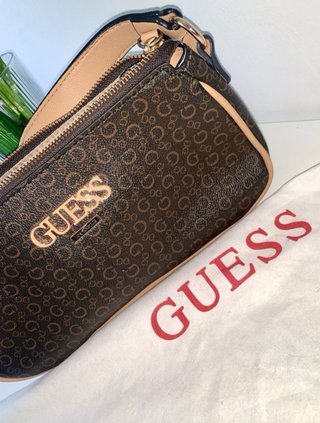 Bolso Guess Marrón Logo Frontal