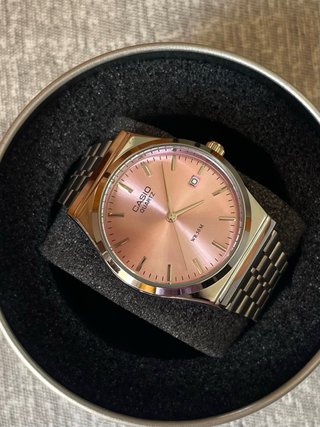 Reloj Casio MTP Plateado y Rosa