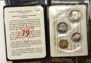 Lote 15 Carteras Pruebas Numismáticas 77 y 79