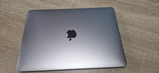 Apple MacBook Pro A2251 Plata
