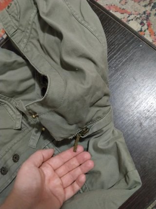 Abrigo verde militar mujer