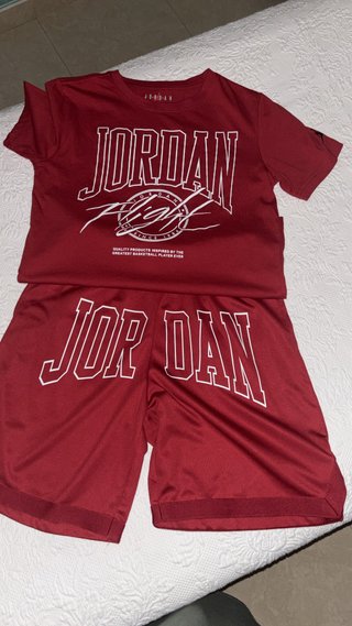 Conjunto Jordan Niño Talla 13