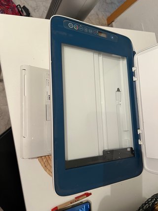 Impresora HP Blanca y Azul
