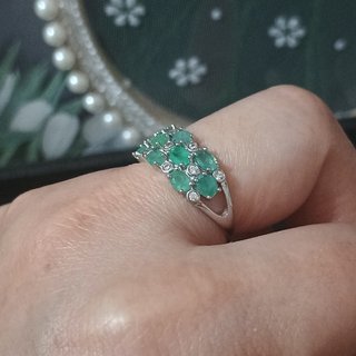 Anillo de plata Esmeralda Natural