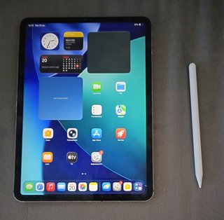 iPad Pro 11 2018 256GB WiFi+Cellular + Penna