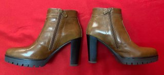 Botines de piel NeroGiardini marrones
