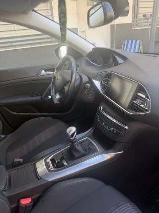 Peugeot 308 2019
