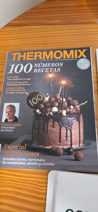 Thermomix TM6 con accesorios