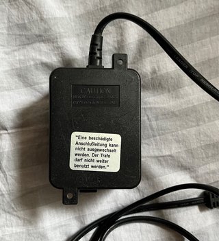 Lámpara de escritorio flexible con pinza