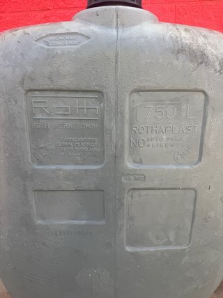 Depósito de agua 750L