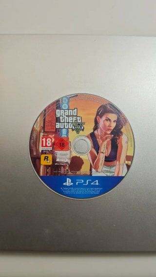 GTA V PS4 - Solo Disco