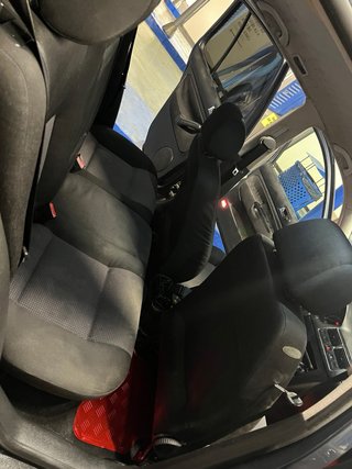 Volkswagen Golf 2003