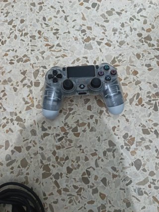 PS4 (PlayStation 4) Rossa + Giochi e Controller