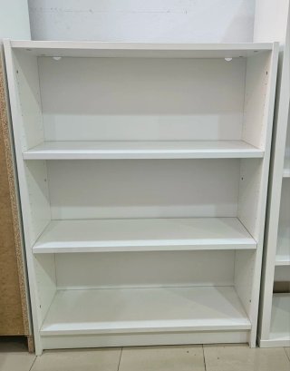 Librería blanca