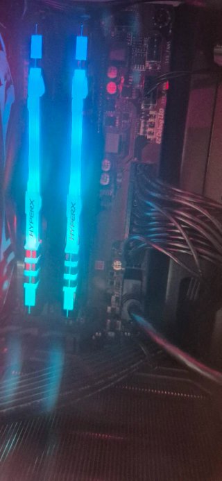 Pacchetto Intel i7-9700K + MSI Z390 + 16GB DDR4