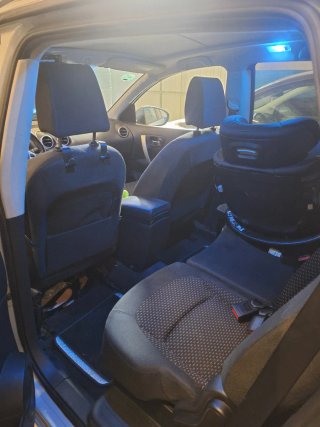 Nissan Qashqai+2 2009