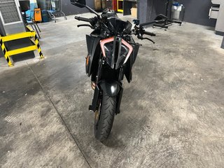 KTM 1290 Super Duke R 2020