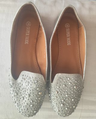 Zapatos planos SUPER MODE plateados talla 35